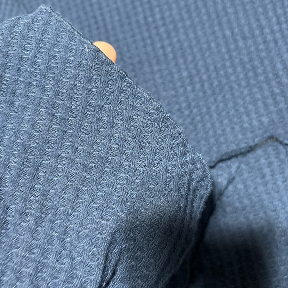 Initiatives xl blue sweater- can be tied up the front- finish off your outfit - Picture 6 of 9